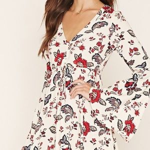 Floral Dress w Bell Sleeves